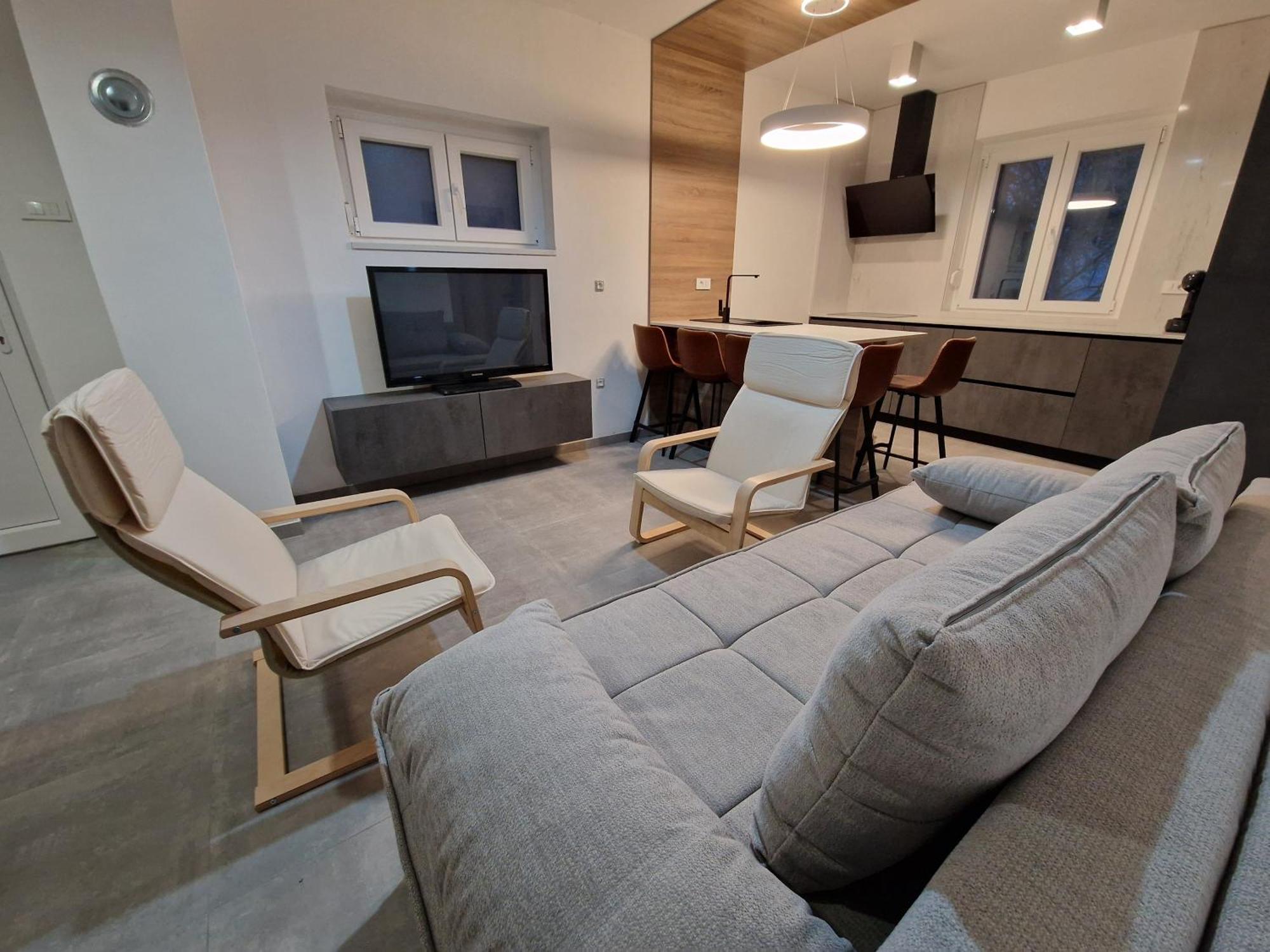 Apartment Lisarica 斯塔利格拉德-帕克利尼卡 外观 照片